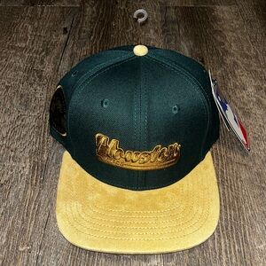 Houston Astros ProStandard Adjustable StrapBack Hat 🔥 Forest Green / Suede Gold